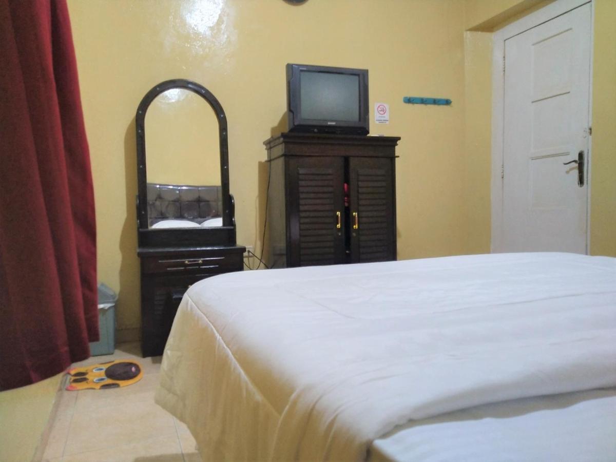 Hotel Pekalongan Syariah Mitra Reddoorz מראה חיצוני תמונה