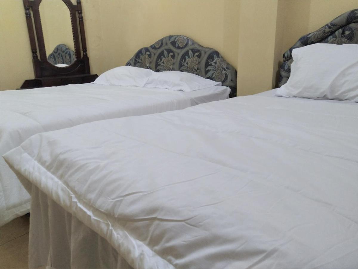 Hotel Pekalongan Syariah Mitra Reddoorz מראה חיצוני תמונה
