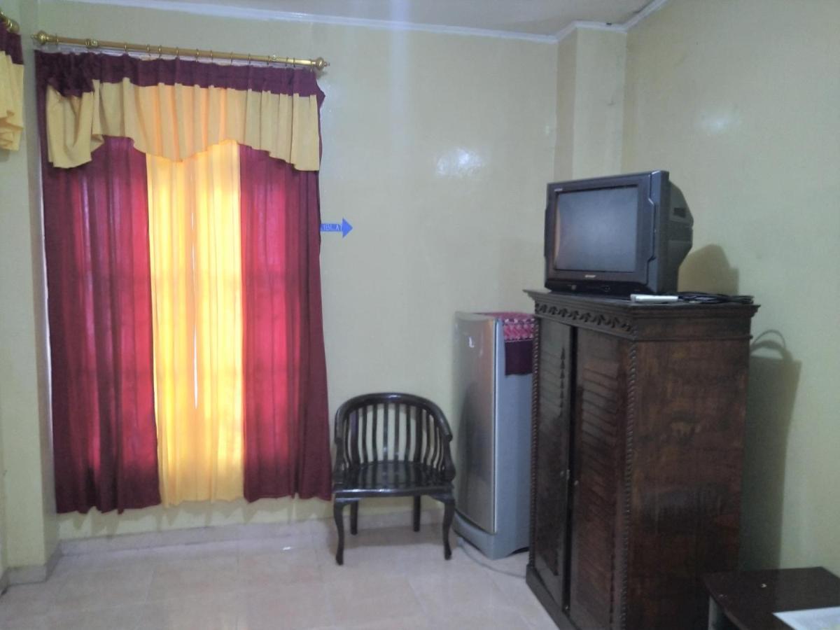 Hotel Pekalongan Syariah Mitra Reddoorz מראה חיצוני תמונה